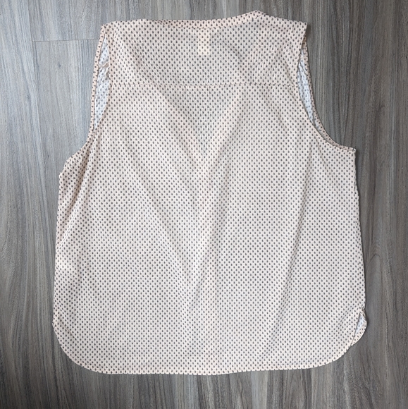 H&M-Light Pink-Sleeveless Blouse-Large - Picture 3 of 4